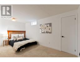 42 BENEDICT COURT - 24