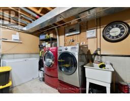 42 BENEDICT COURT - 30