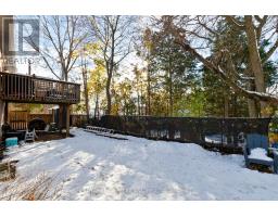 42 BENEDICT COURT - 32