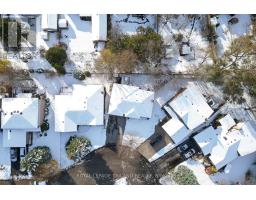 42 BENEDICT COURT - 35