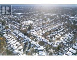 42 BENEDICT COURT - 39