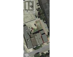 616 DUNDAS STREET E - 9