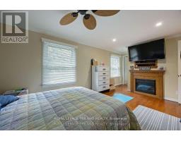 69 SHAVIAN BOULEVARD - 17