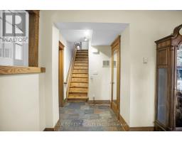 281 CATHCART STREET - 18