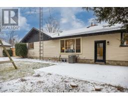 179 VALLEYVIEW DRIVE - 35