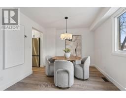 47 - 30 CLARENDON CRESCENT - 16