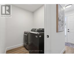 47 - 30 CLARENDON CRESCENT - 22