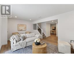 47 - 30 CLARENDON CRESCENT - 36