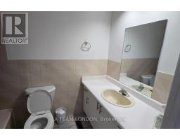 3 - 39 REGINA STREET - 13