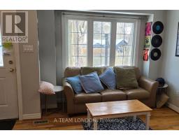 3 - 39 REGINA STREET - 5