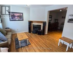 3 - 39 REGINA STREET - 6