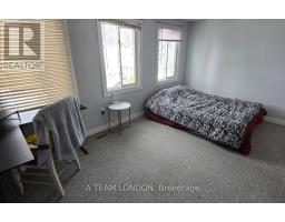 3 - 39 REGINA STREET - 8