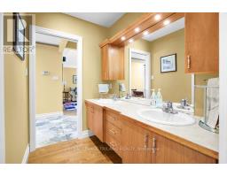 440 BEACHWOOD AVENUE - 15