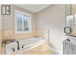 1160 CARDINAL ROAD - 31