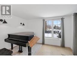 39 THOMAS JANES DRIVE - 24