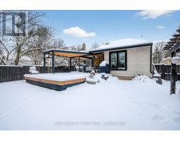 39 THOMAS JANES DRIVE - 38