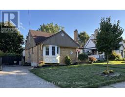 39 THOMAS JANES DRIVE - 4