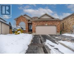 47 HAGERMAN CRESCENT - 2