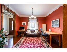 74 BYRON AVENUE E - 3