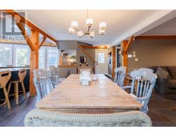 42 LAKESIDE CIRCLE - 26