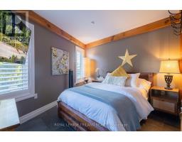 42 LAKESIDE CIRCLE - 29