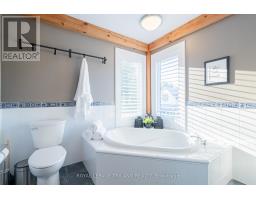 42 LAKESIDE CIRCLE - 34