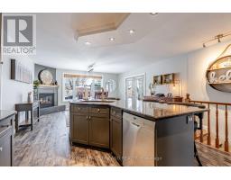 231 THAMES CRESCENT - 10