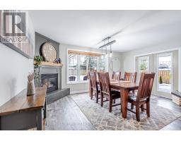 231 THAMES CRESCENT - 11