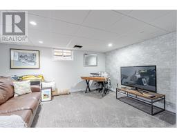 231 THAMES CRESCENT - 25