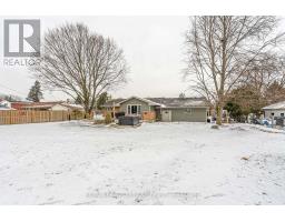 231 THAMES CRESCENT - 27
