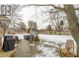 231 THAMES CRESCENT - 29