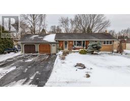 231 THAMES CRESCENT - 35