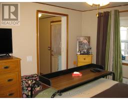 121 - 2189 DUNDAS STREET E - 27