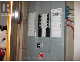 121 - 2189 DUNDAS STREET E - 38