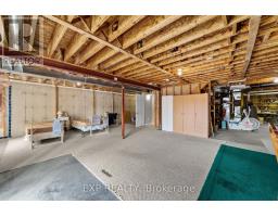 223 - 600 HYDE PARK ROAD - 32