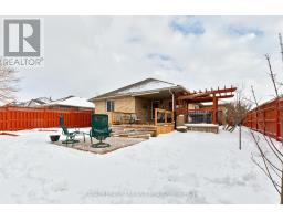 53 EDGEWELL CRESCENT - 37