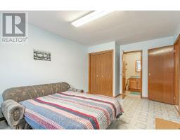 26 KINGSBRIDGE STREET - 24