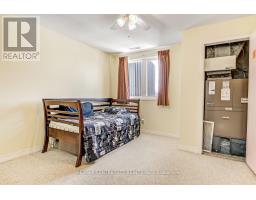 11 - 125 ELM STREET - 17