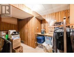 55 BRECKENRIDGE CRESCENT - 27