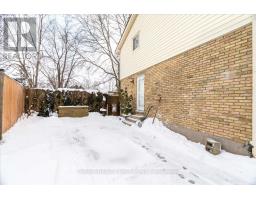 55 BRECKENRIDGE CRESCENT - 29