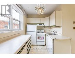 136 ELMWOOD AVENUE E - 15