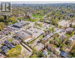 136 ELMWOOD AVENUE E - 34