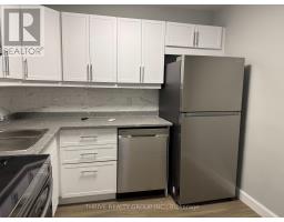 611 - 563 MORNINGTON AVENUE - 4