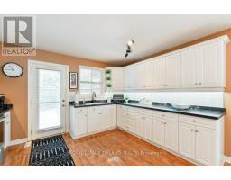 530 HIGHVIEW DRIVE - 13