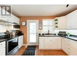 530 HIGHVIEW DRIVE - 15