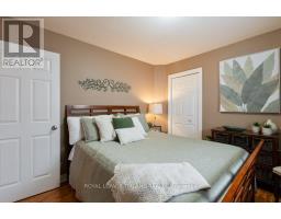 530 HIGHVIEW DRIVE - 23