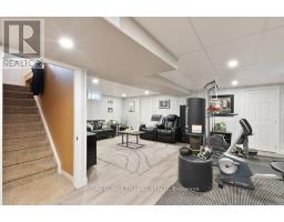530 HIGHVIEW DRIVE - 24