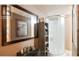 530 HIGHVIEW DRIVE - 38