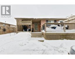 530 HIGHVIEW DRIVE - 44