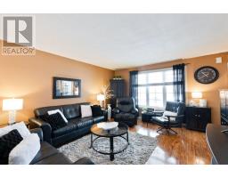 530 HIGHVIEW DRIVE - 7